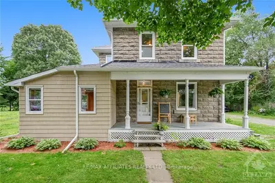 10 Water Street, North Grenville, On K0g 1s0