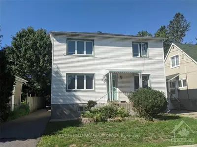315 Levis Street, Vanier And Kingsview Park, On K1l 6h1
