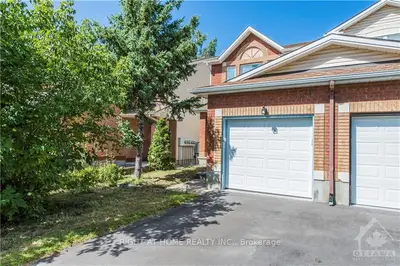 54 Malhotra Court, Hunt Club - Windsor Park Village And Area, On K1v 1k2