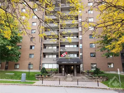 1100 Ambleside Drive 910, Woodroffe, On K2b 8g6