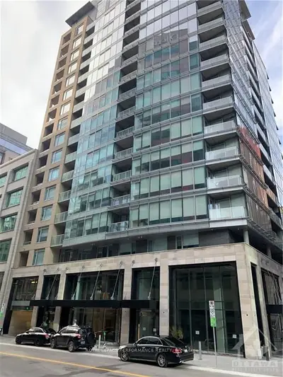 101 Queen Street 909, Ottawa Centre, On K1p 0b7