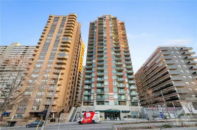 570 Laurier Avenue W 1604, Ottawa Centre, On K1r 1c8