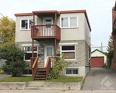 331 Montfort Street, Vanier And Kingsview Park, On K1l 5n5