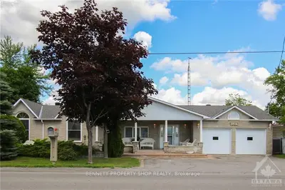 3856 Rideau River Road, North Grenville, On K0g 1j0