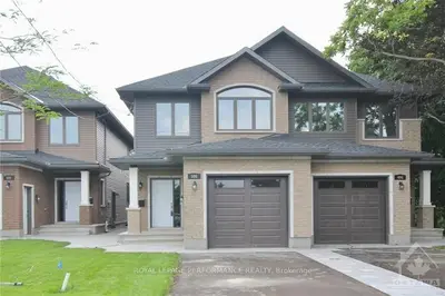 496 Moodie Drive, Bells Corners And South To Fallowfield, On K2h 8a7
