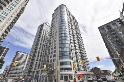 195 Besserer Street 1105, Lower Town - Sandy Hill, On K1n 5x8