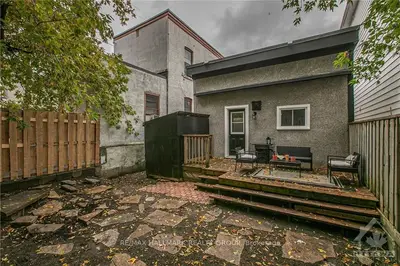 52.5 Lebreton Street N, West Centre Town, On K1r 7h4