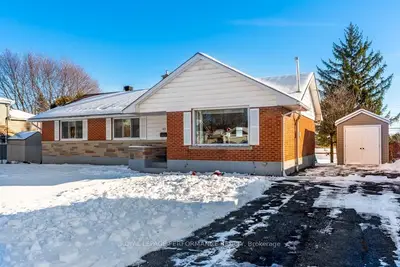 40 St Lawrence Street, South Stormont, On K0c 1m0