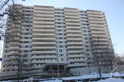 40 Landry Street 604, Vanier And Kingsview Park, On K1l 8k4