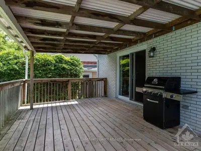 2047 Delmar Drive, Alta Vista And Area, On K1h 5p6