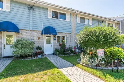 808 Riverview Lane 10, Elizabethtown-kitley, On K6v 7g5