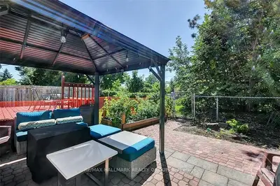 24 Winnegreen Crescent, Hunt Club - South Keys And Area, On K1g 5s2
