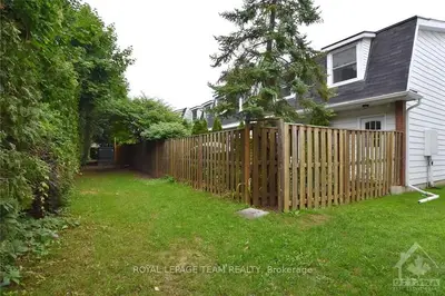 920 Dynes Road 12, Mooneys Bay - Carleton Heights And Area, On K2c 0g8