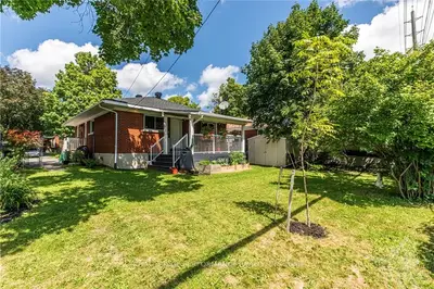 648 Browning Avenue, Alta Vista And Area, On K1g 0t9