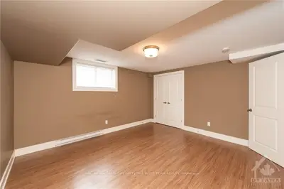 6237 Perth Street B, Stittsville - Munster - Richmond, On K0a 2z0