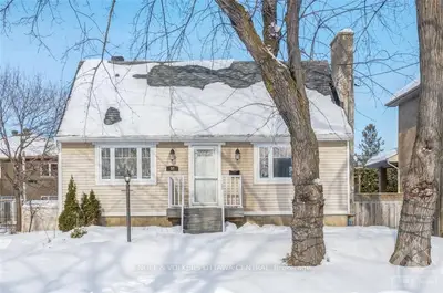 37 Rossland Avenue, Meadowlands - Crestview And Area, On K2g 2k3