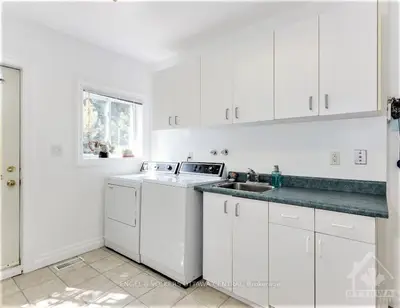 136 Crocus Avenue, Alta Vista And Area, On K1h 6e6