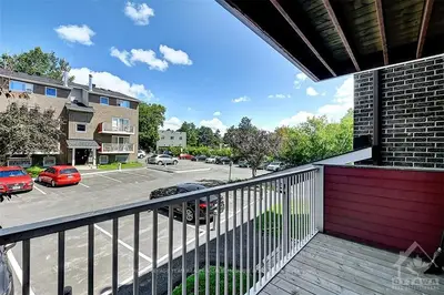 1589 St Bernard Street 104, Blossom Park - Airport And Area, On K1t 3h7