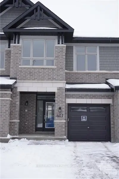 718 Capricorn Circle, Blossom Park - Airport And Area, On K4m 0j5