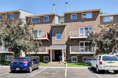 1589 St Bernard Street 506, Blossom Park - Airport And Area, On K1t 3h7