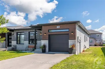 139 ST MALO Place, Russell, ON K0A 1W0