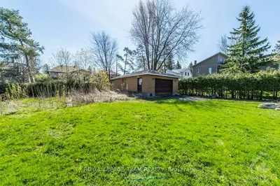 1545 Prince Of Wales Drive, Mooneys Bay - Carleton Heights And Area, On K2c 1n9