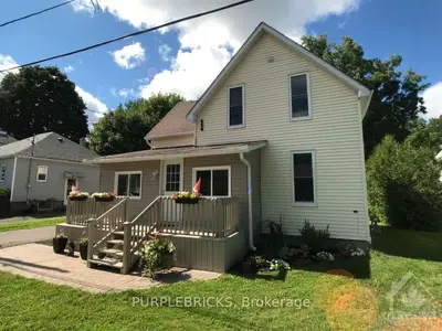 27 Victoria Avenue, North Grenville, ON K0G 1J0