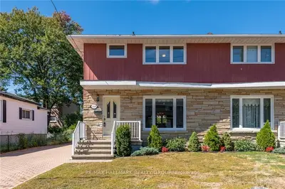 1169 EMPEROR Avenue, Carlington - Central Park, ON K1Z 8C3