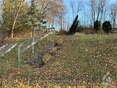 84 HENDRY Lane, Whitewater Region, ON K0J 1K0
