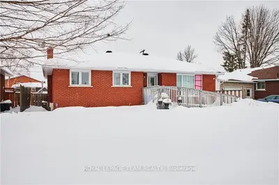 264 BASSWOOD Avenue, Renfrew, ON K7V 3Y6