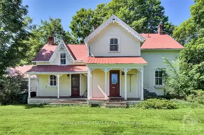 2020 COUNTY RD 20 Road, North Grenville, ON K0G 1T0