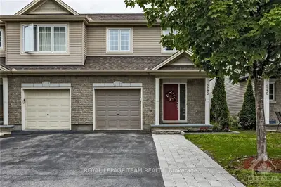 246 HORSESHOE Crescent, Stittsville - Munster - Richmond, ON K2S 0B8