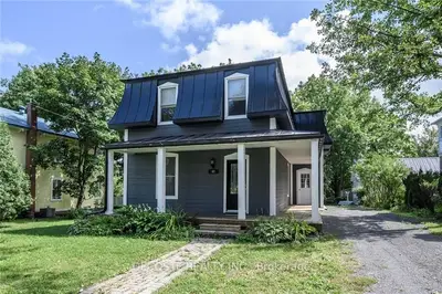 42 ST-GEORGE Street E, North Glengarry, ON K0C 1A0