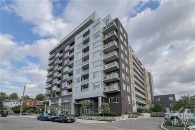 7 MARQUETTE Avenue 301, Vanier and Kingsview Park, ON K1L 8A7