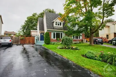 837 BORLAND Drive, Orleans - Cumberland and Area, ON K1E 1X3