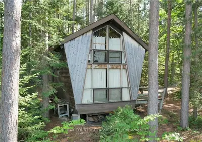 87 B CHAPEL Road, Madawaska Valley, ON K0J 1B0