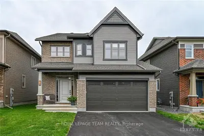 18 CENTO Way, Stittsville - Munster - Richmond, ON K2S 0N9