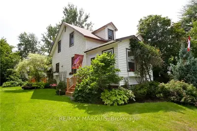 19634 WILLIAM Street, South Glengarry, ON K0C 2J0