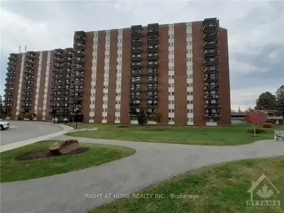 1505 BASELINE Road 301, Belair Park - Copeland Park and Area, ON K2C 3L4