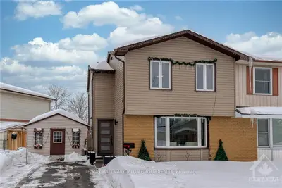 917 LAWNSBERRY Drive, Orleans - Cumberland and Area, ON K1E 1Y2