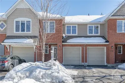 4279 KELLY FARM Drive, Blossom Park - Airport and Area, ON K1T 0A6