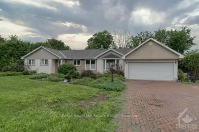 1545 BELLA VISTA Drive, Orleans - Cumberland and Area, ON K4C 1A7