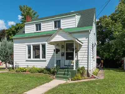 165 Brockville Street, Smiths Falls, On K7a 3z2