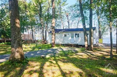 4330 ARMITAGE Avenue, Constance Bay - Dunrobin - Kilmaurs - Woodlawn, ON K0A 1T0