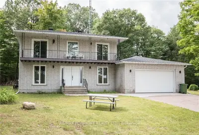 171 ELDORADO Crescent, Laurentian Valley, ON K8A 6W6