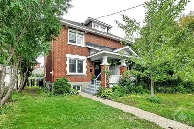 416 HINTON Avenue S, Dows Lake - Civic Hospital and Area, ON K1Y 1B3