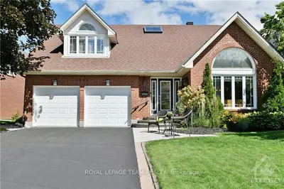 1664 AUTUMN RIDGE Drive, Orleans - Convent Glen and Area, ON K1C 6Y2