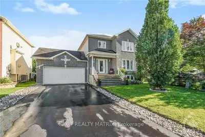11 CHATEAUGUAY Street, Russell, ON K0A 1W0