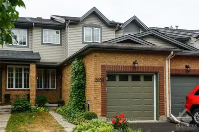 2053 SCULLY Way, Orleans - Cumberland and Area, ON K4A 4L9