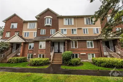 6786 JEANNE D'ARC Boulevard A, Orleans - Convent Glen and Area, ON K1C 6E9